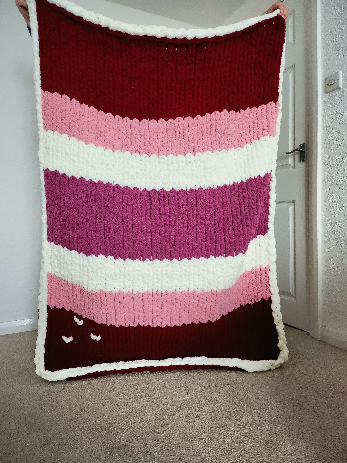 Valentines Stripe Chunky Blanket